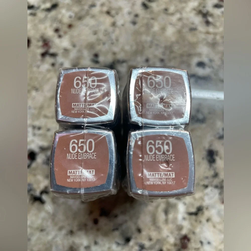 New Maybelline 650 Nude Embrace Matte Lipstick Set 4 Bundle - Picture 2 of 4